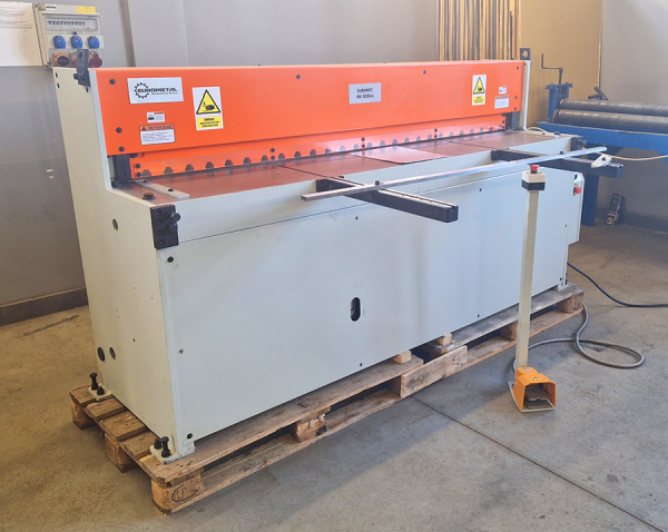 Hydrauliczne nożyce gilotynowe EUROMET NH 2030x4